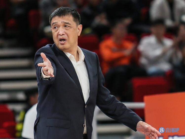 媒體人：京城兩隊三階段狀態打開了 很期待周日五棵松的北京德比