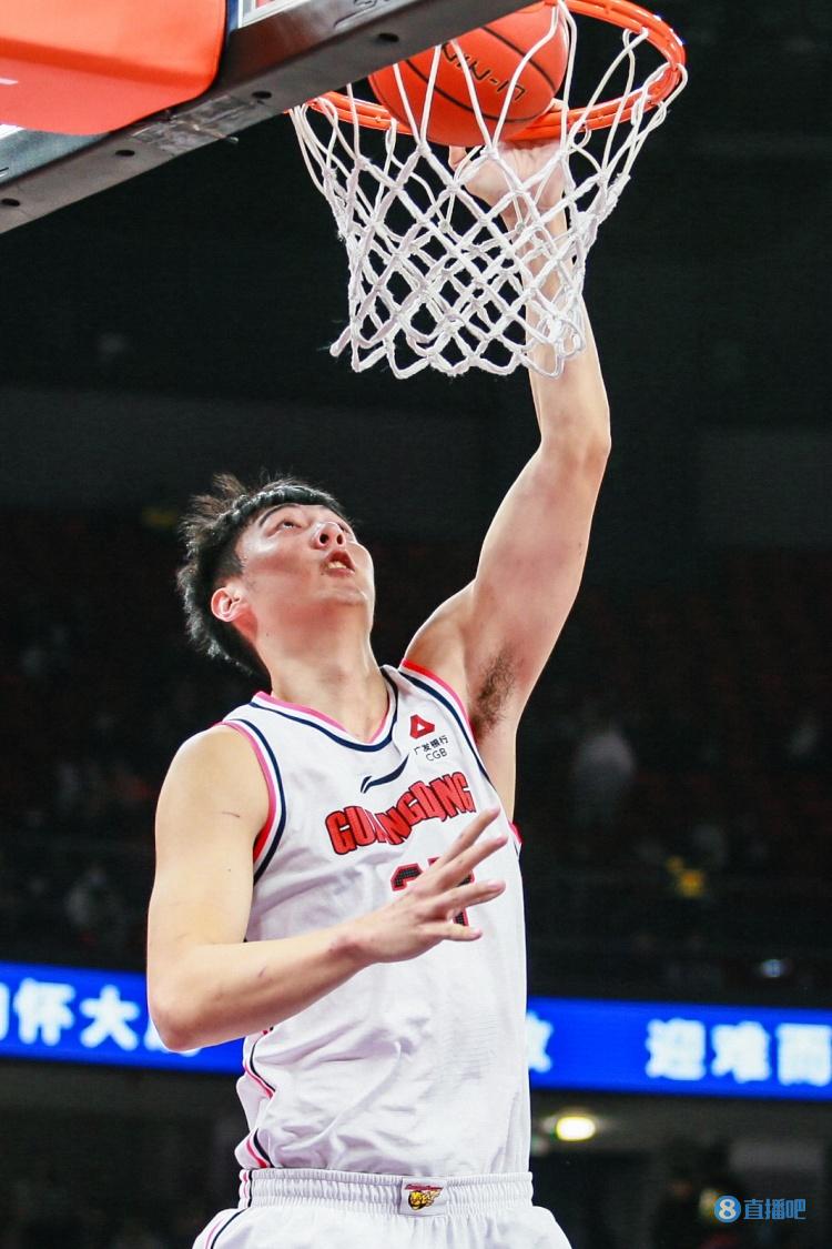 媒體人熱議張明池：扶正水池可奪冠 好好打也有走出番薯園那天