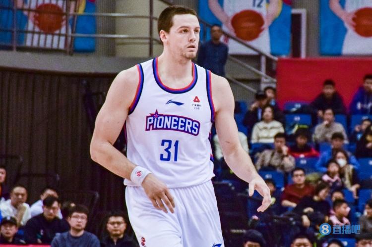 炸裂！大衛-詹姆斯29中20&三分16中12爆砍56分12板2帽