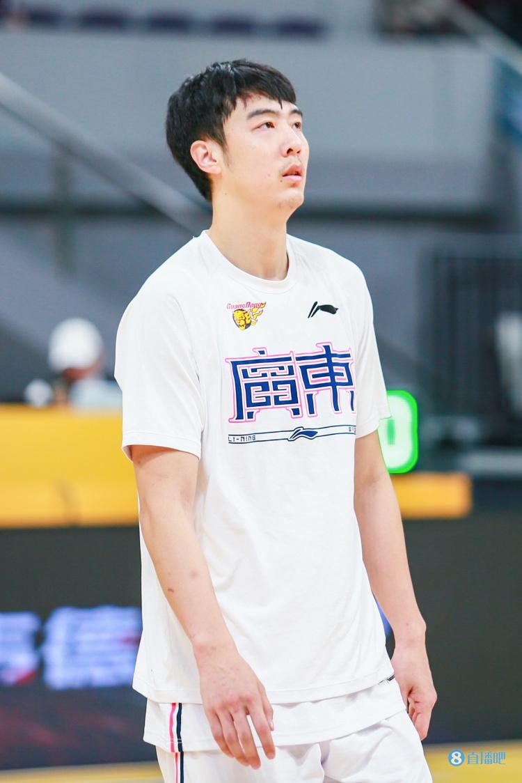 張明池：之前因為個人狀態(tài)原因打得很掙扎 杜導(dǎo)讓我別害怕犯錯